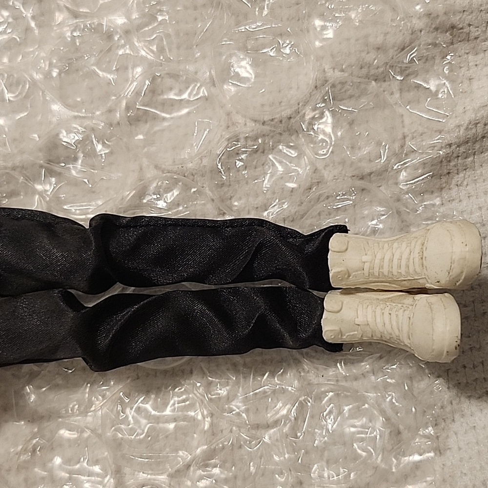 BTS DOLL - Picture 2 of 3
